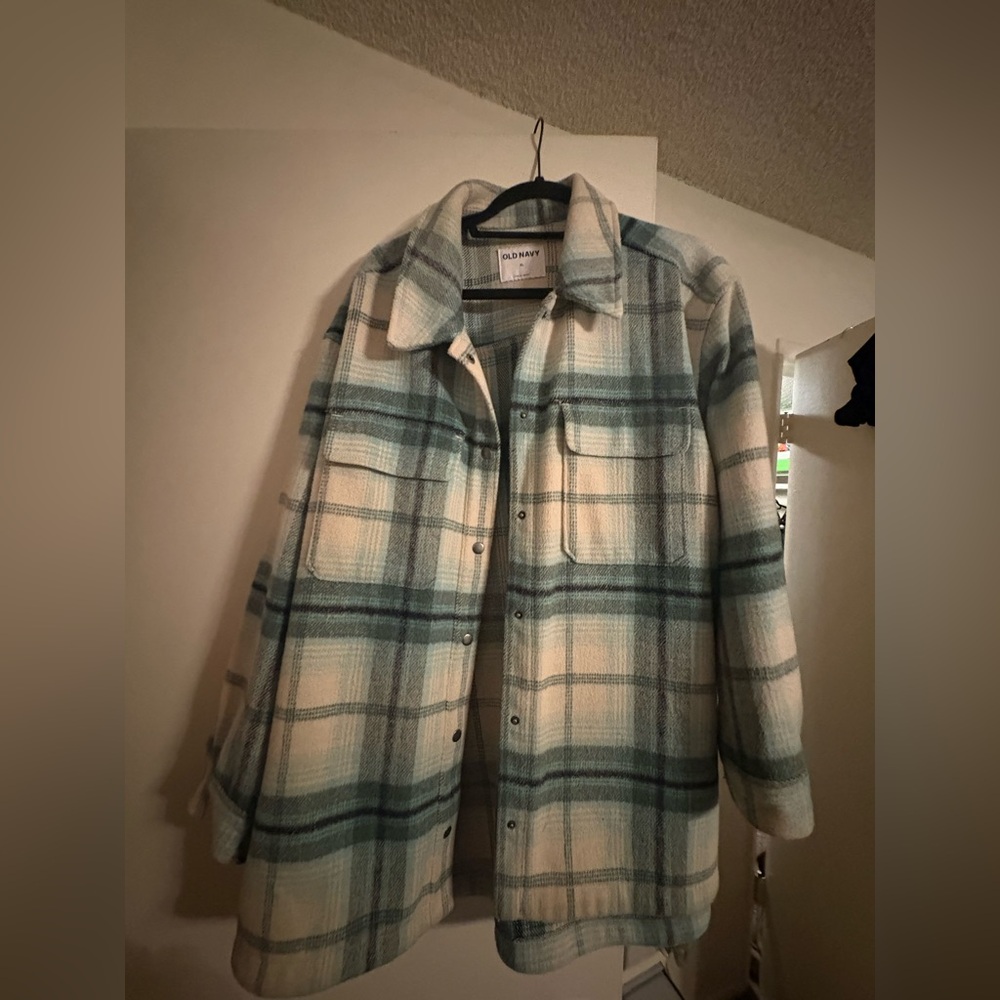 Old Navy Plaid shacket in Green and Cream